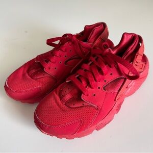 Nike Air Haurache triple red kid’s sneakers